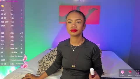 Snapshot of emmasmith06 chatting on November 20, 5:12 pm Emma online show from November 20, 5:12 pm