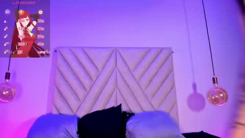 Emma online show from April 14, 10:38 pm