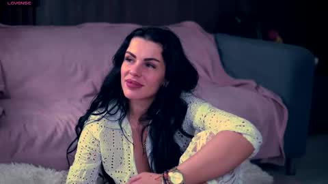 Emma online show from January 8, 8:22 pm