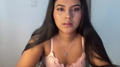 Emmie online show from October 14, 7:36 pm