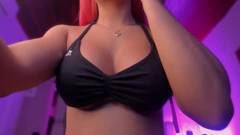    online show from March 31, 11:54 am