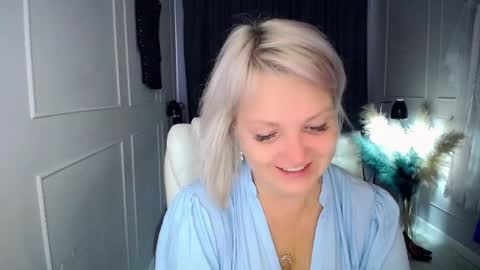 emmmam online show from March 19, 8:40 am