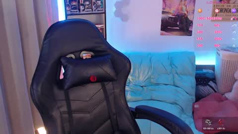 Emmy Ruiz - independent model online show from March 27, 2:39 am