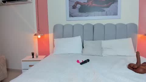 Emma online show from February 27, 12:05 pm