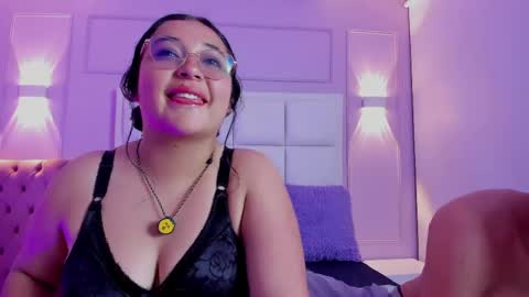 Ammy and Alex online show from April 14, 3:12 am