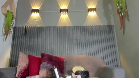 emmyy_fantasyy online show from March 30, 1:01 pm