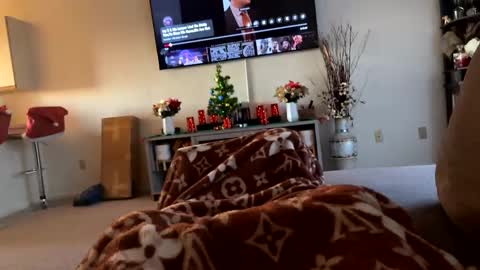 emoney04 online show from December 17, 9:05 pm