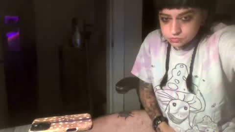 Snapshot of emotr4ns chatting on July 7, 6:16 am emo tboy online show from July 7, 6:16 am