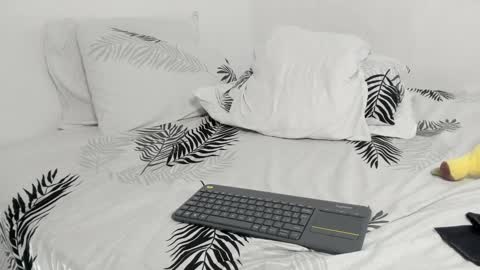 Emperatriz online show from December 5, 11:07 pm