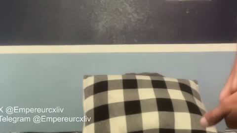 empereurcxliv online show from April 6, 5:47 pm