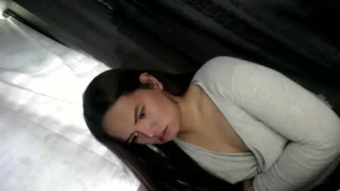 Snapshot of empressrheo chatting on September 15, 3:17 am empressrheo online show from September 15, 3:17 am