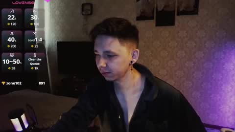 emveeboy96 online show from February 22, 7:40 am