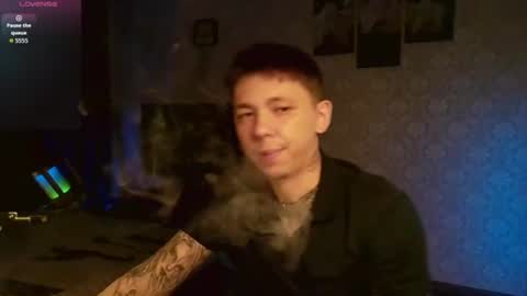 emveeboy96 online show from June 11, 7:34 pm