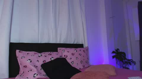 Emy online show from May 8, 3:34 am