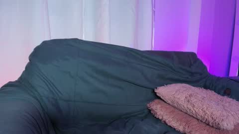 Emy online show from March 11, 4:51 am