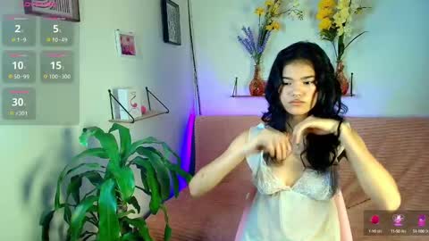Snapshot of emycarver09 chatting on October 14, 12:06 pm emycarver09 online show from October 14, 12:06 pm
