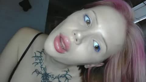 emydeliro online show from September 17, 7:59 pm