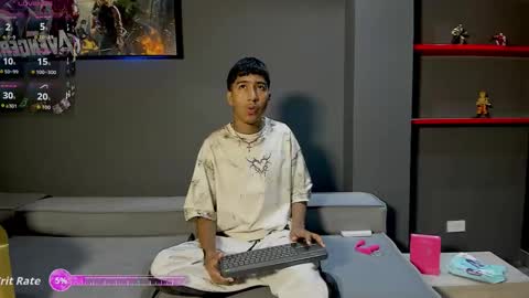 Ender online show from March 20, 2:11 pm