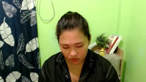 Eva online show from November 5, 6:52 pm