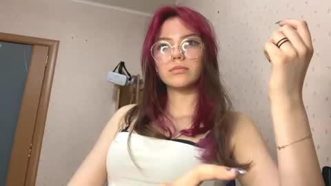 Margot online show from April 19, 6:10 pm