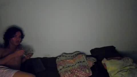 Snapshot of engel20042001 chatting on January 7, 5:54 am engel20042001 online show from January 7, 5:54 am