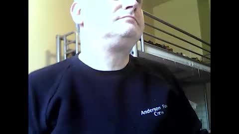 Snapshot of englishguysurrey chatting on November 14, 12:04 pm englishguysurrey online show from November 14, 12:04 pm