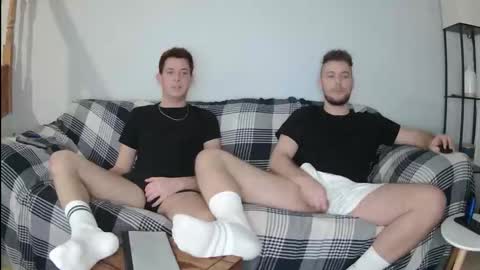 Englishladxxx online show from March 9, 8:35 pm