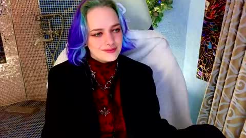 enifery online show from December 14, 9:08 pm