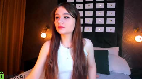 Ella  online show from March 7, 2:08 am