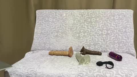 Luke online show from February 6, 1:27 am