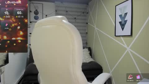 Enma clark online show from December 15, 3:33 am