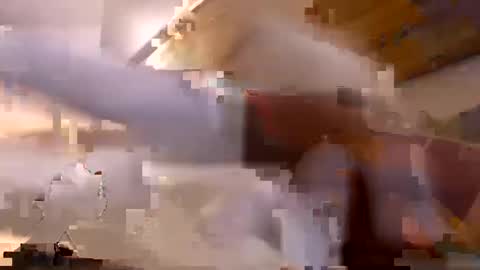 Snapshot of enri222 chatting on January 19, 6:00 pm rineking online show from January 19, 6:00 pm