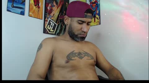 enriblack92 online show from February 8, 3:52 am