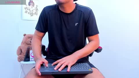 enrique online show from January 25, 12:37 pm