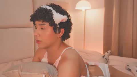 Call me Sweet online show from March 21, 9:18 pm