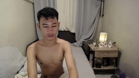 Snapshot of enzinoxx2024 chatting on September 29, 4:01 pm enzo online show from September 29, 4:01 pm