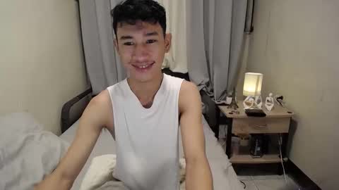 Snapshot of enzinoxx2024 chatting on October 3, 5:54 pm enzo online show from October 3, 5:54 pm