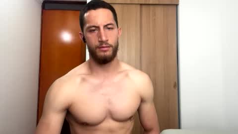 enzo_savage online show from January 7, 8:11 pm