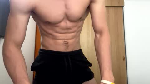 enzo_savage online show from February 16, 6:48 pm