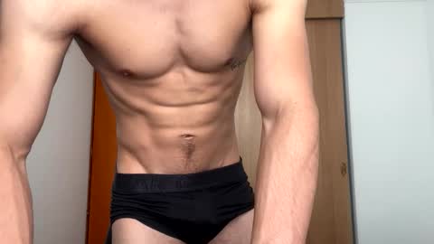 enzo_savage online show from April 4, 7:22 pm