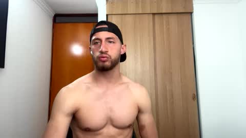 enzo_savage online show from April 15, 7:58 pm
