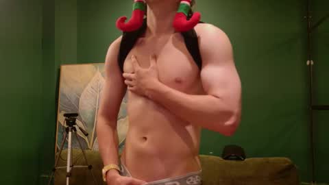 enzo_steel online show from December 19, 5:58 am