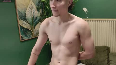 enzo_steel online show from March 23, 4:33 pm