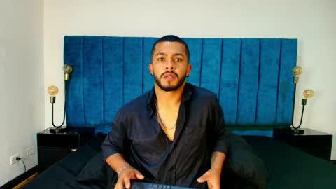 Enzo Vitale online show from April 5, 11:29 am