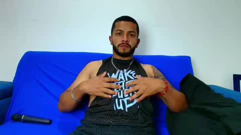 Enzo Vitale online show from April 8, 7:25 pm