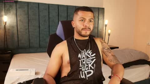 Enzo Vitale online show from April 11, 7:29 pm