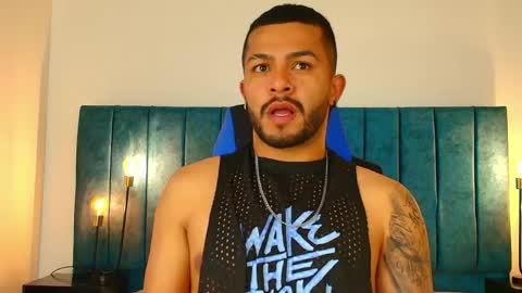 Enzo Vitale online show from April 16, 11:55 am