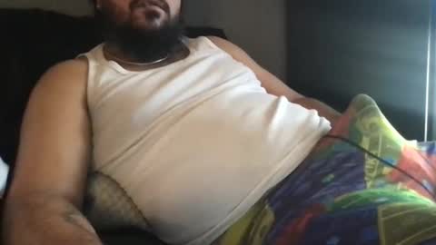 Snapshot of epicnutsz chatting on December 15, 5:28 pm epicstrokesz online show from December 15, 5:28 pm