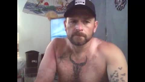 slutcouple online show from April 13, 5:18 pm