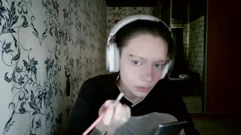 Lucy NEXT STREAM January 5 HNY  online show from April 11, 7:45 am